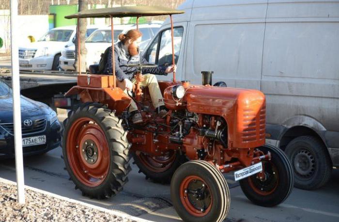 Traktor DT-20: špecifikácie